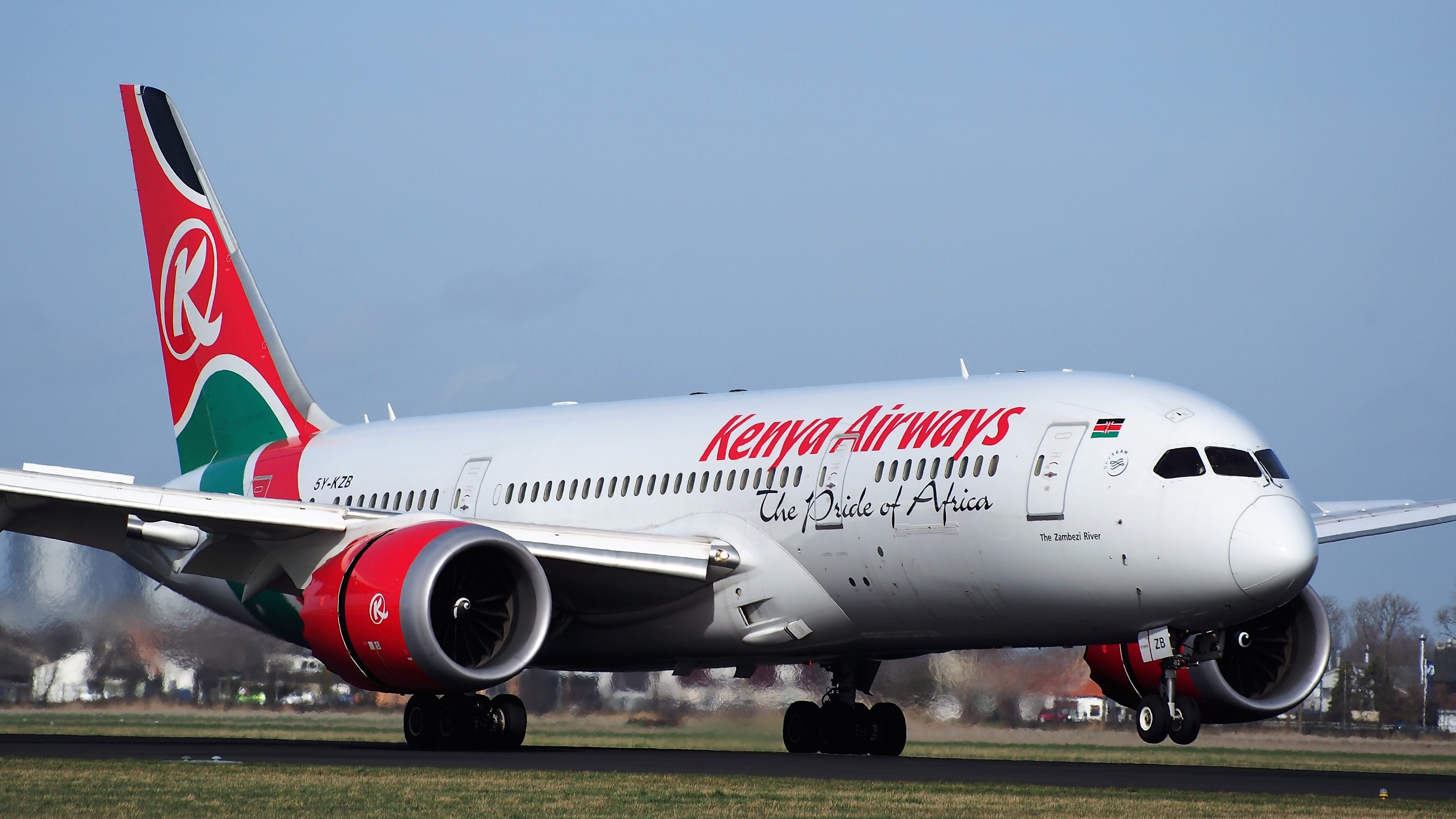 Kenya Airways Boeing 787 Dreamliner on the runway